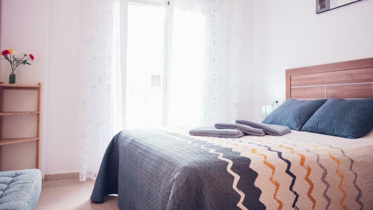 Apartamento En Centro Tradicional Alicante Extérieur photo