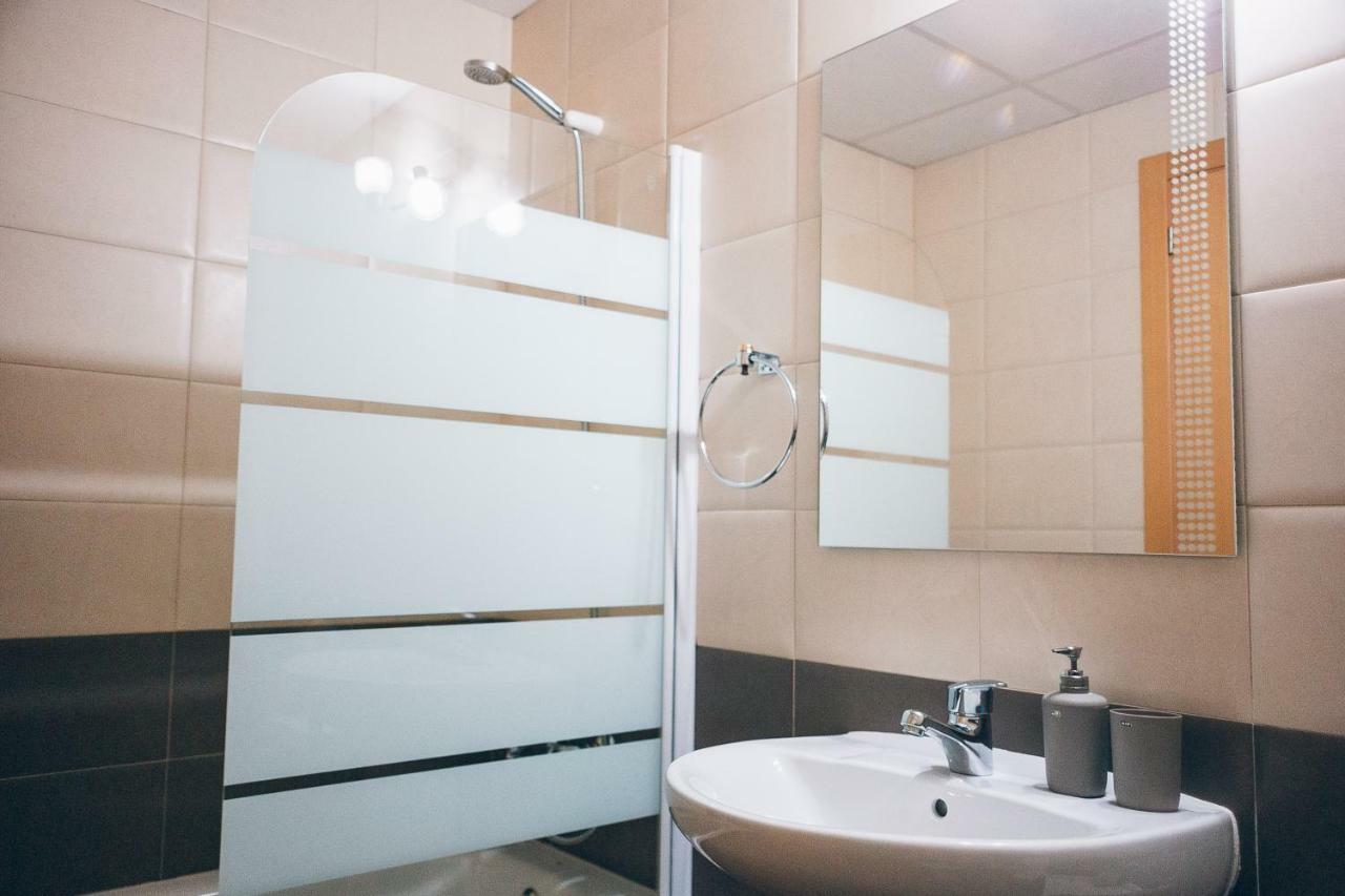 Apartamento En Centro Tradicional Alicante Extérieur photo